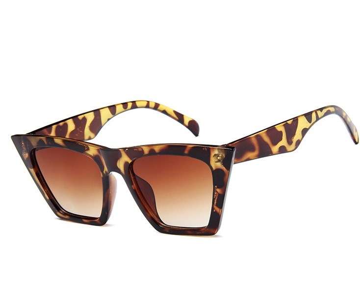 Vintage Cat Eye Sunglasses – 90s Fashion | Luxury Style | For Women